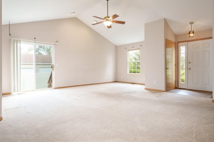 12014 BANEBERRY DR #32, ROSCOE, Illinois 61073, 2 Bedrooms Bedrooms, ,1 BathroomBathrooms,Condominium,For Sale,BANEBERRY DR #32,202602497