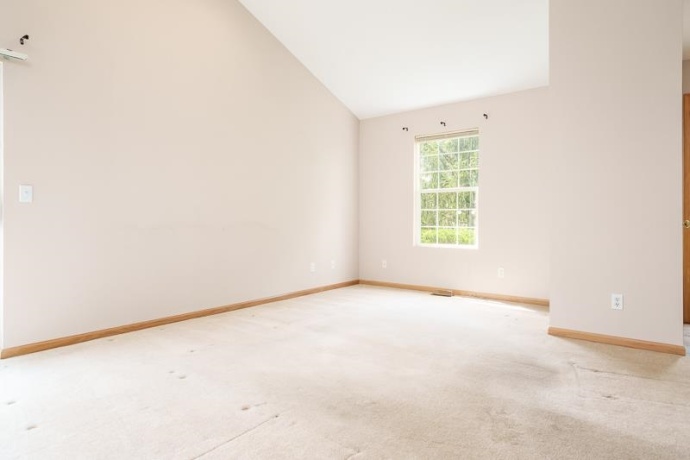 12014 BANEBERRY DR #32, ROSCOE, Illinois 61073, 2 Bedrooms Bedrooms, ,1 BathroomBathrooms,Condominium,For Sale,BANEBERRY DR #32,202602497