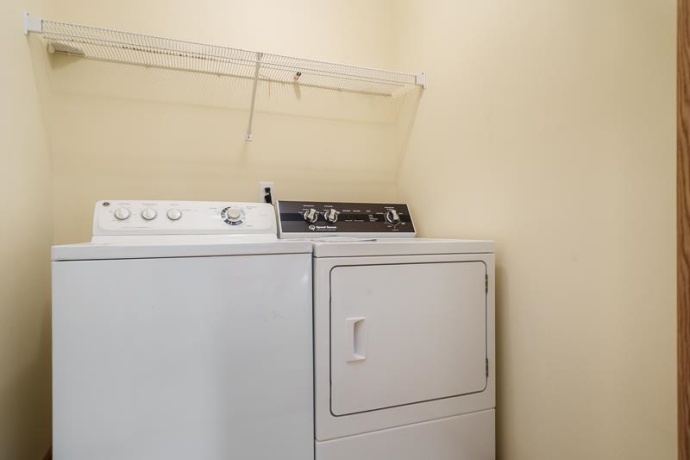 12014 BANEBERRY DR #32, ROSCOE, Illinois 61073, 2 Bedrooms Bedrooms, ,1 BathroomBathrooms,Condominium,For Sale,BANEBERRY DR #32,202602497