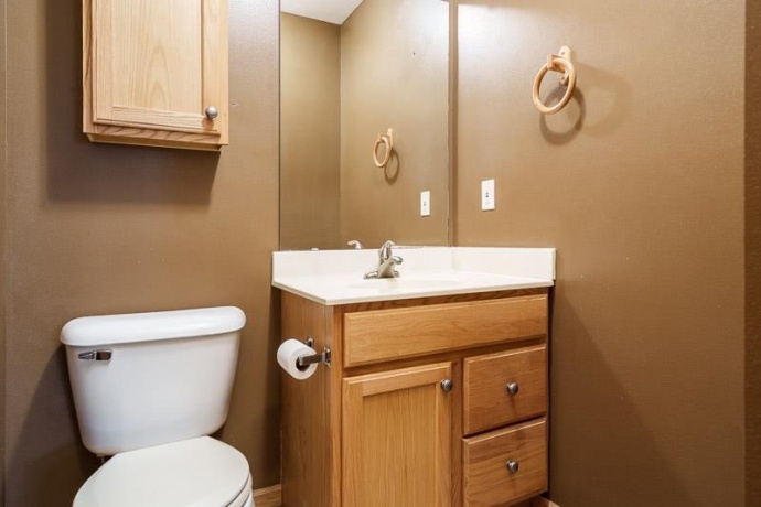 12014 BANEBERRY DR #32, ROSCOE, Illinois 61073, 2 Bedrooms Bedrooms, ,1 BathroomBathrooms,Condominium,For Sale,BANEBERRY DR #32,202602497