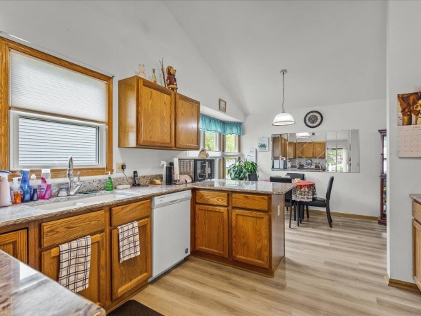 7396 Countryshire, ROCKFORD, Illinois 61107, 3 Bedrooms Bedrooms, ,2 BathroomsBathrooms,House,For Sale,Countryshire,202602495