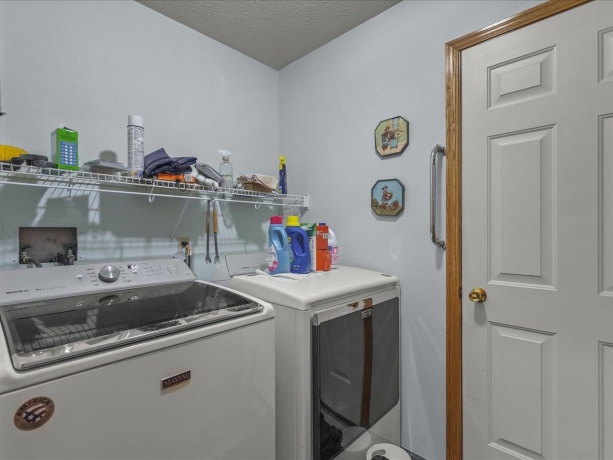 7396 Countryshire, ROCKFORD, Illinois 61107, 3 Bedrooms Bedrooms, ,2 BathroomsBathrooms,House,For Sale,Countryshire,202602495