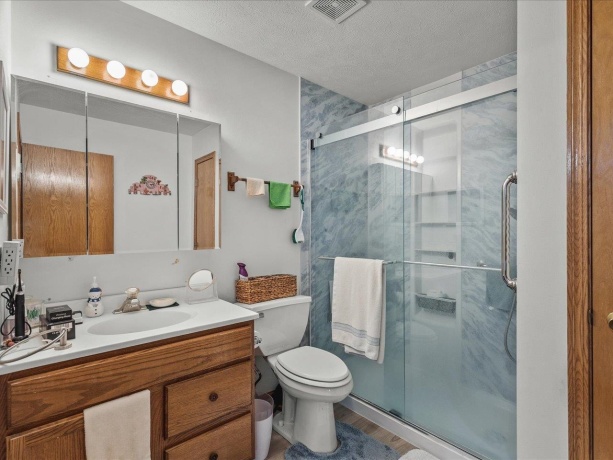 7396 Countryshire, ROCKFORD, Illinois 61107, 3 Bedrooms Bedrooms, ,2 BathroomsBathrooms,House,For Sale,Countryshire,202602495