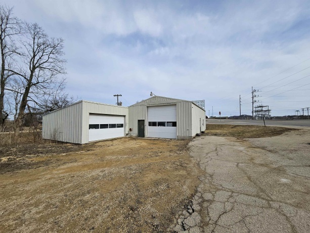 1328 US Highway 20 West, ELIZABETH, Illinois 61028, ,Land,For Sale,US Highway 20 West,202602499
