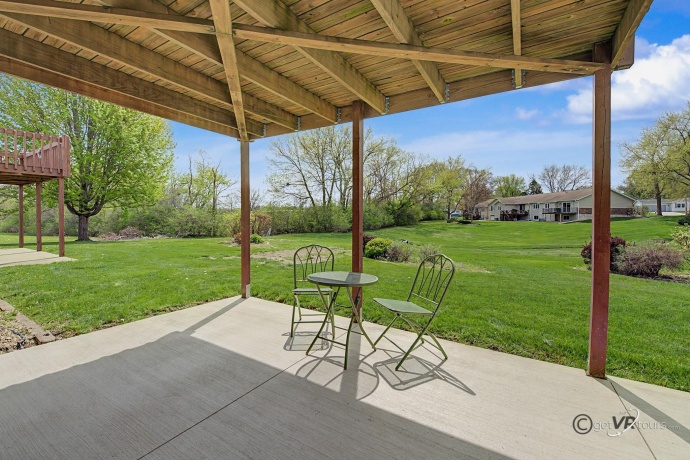 1807 Sierra, FREEPORT, Illinois 61032, 3 Bedrooms Bedrooms, ,3 BathroomsBathrooms,Condominium,For Sale,Sierra,202602500