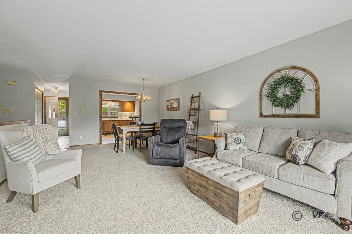 1807 Sierra, FREEPORT, Illinois 61032, 3 Bedrooms Bedrooms, ,3 BathroomsBathrooms,Condominium,For Sale,Sierra,202602500