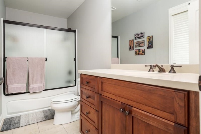 12746 ASHFIELD, CALEDONIA, Illinois 61011, 5 Bedrooms Bedrooms, ,5 BathroomsBathrooms,House,For Sale,ASHFIELD,202602502