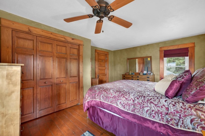1392 RED BRICK, DIXON, Illinois 61021, 3 Bedrooms Bedrooms, ,2 BathroomsBathrooms,House,For Sale,RED BRICK,202602505