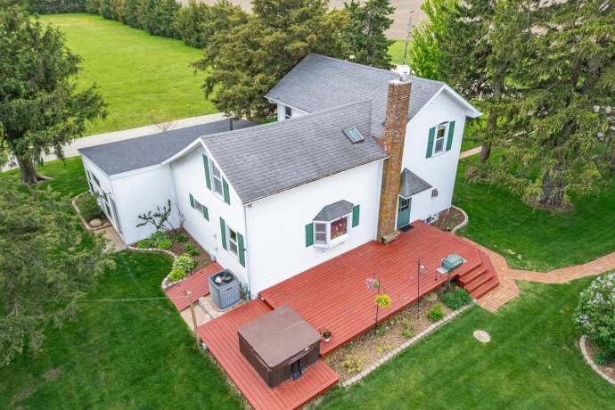 1392 RED BRICK, DIXON, Illinois 61021, 3 Bedrooms Bedrooms, ,2 BathroomsBathrooms,House,For Sale,RED BRICK,202602505