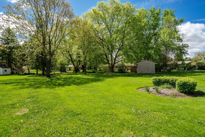 11891 Tresemer, ROSCOE, Illinois 61073, 3 Bedrooms Bedrooms, ,2 BathroomsBathrooms,House,For Sale,Tresemer,202602508