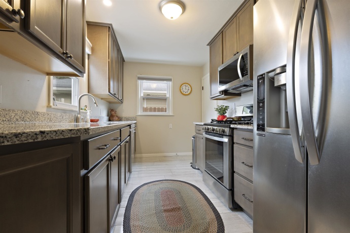 2023 Crestwood, ROCKFORD, Illinois 61103, 3 Bedrooms Bedrooms, ,1 BathroomBathrooms,House,For Sale,Crestwood,202602509