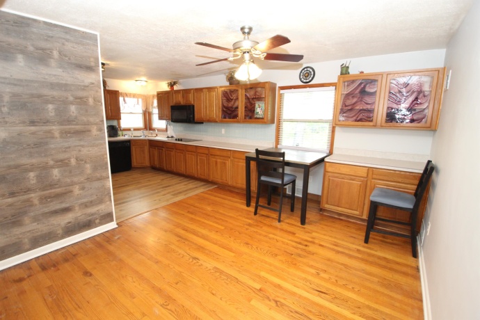 6704 ROCKTON, ROSCOE, Illinois 61073, 2 Bedrooms Bedrooms, ,2 BathroomsBathrooms,House,For Sale,ROCKTON,202602510