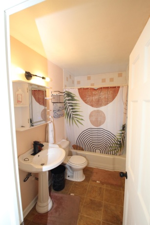 6704 ROCKTON, ROSCOE, Illinois 61073, 2 Bedrooms Bedrooms, ,2 BathroomsBathrooms,House,For Sale,ROCKTON,202602510