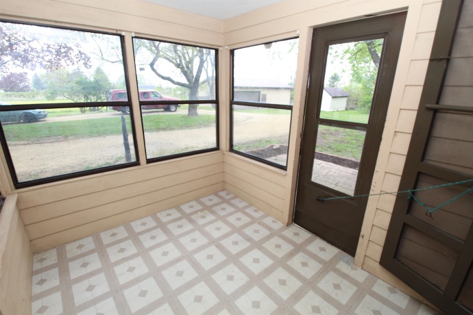 6704 ROCKTON, ROSCOE, Illinois 61073, 2 Bedrooms Bedrooms, ,2 BathroomsBathrooms,House,For Sale,ROCKTON,202602510