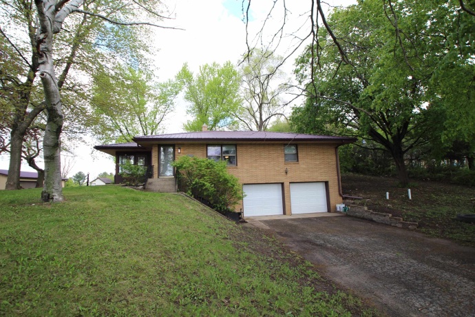 6704 ROCKTON, ROSCOE, Illinois 61073, 2 Bedrooms Bedrooms, ,2 BathroomsBathrooms,House,For Sale,ROCKTON,202602510