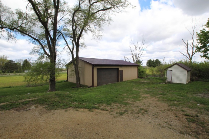 6704 ROCKTON, ROSCOE, Illinois 61073, 2 Bedrooms Bedrooms, ,2 BathroomsBathrooms,House,For Sale,ROCKTON,202602510