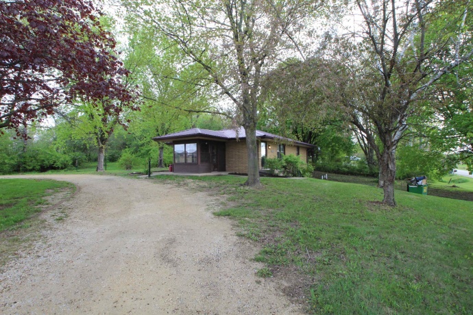 6704 ROCKTON, ROSCOE, Illinois 61073, 2 Bedrooms Bedrooms, ,2 BathroomsBathrooms,House,For Sale,ROCKTON,202602510