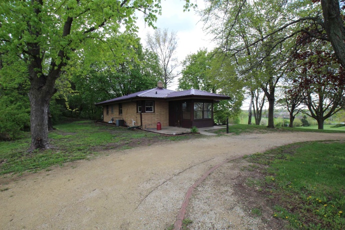 6704 ROCKTON, ROSCOE, Illinois 61073, 2 Bedrooms Bedrooms, ,2 BathroomsBathrooms,House,For Sale,ROCKTON,202602510