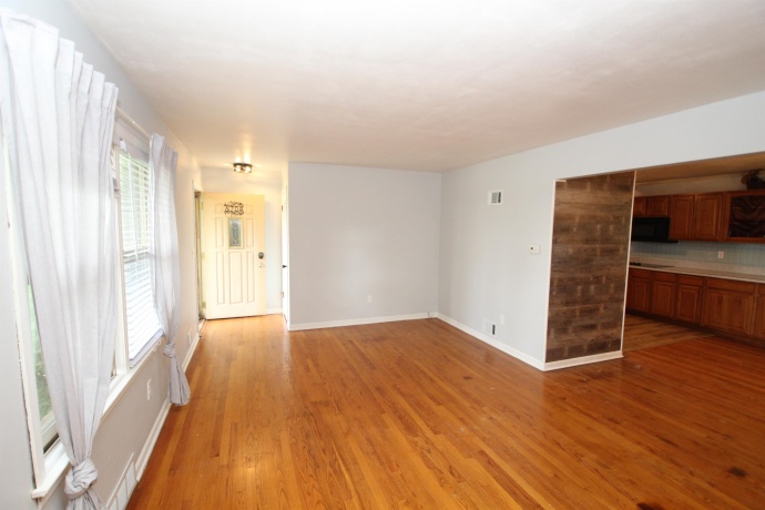 6704 ROCKTON, ROSCOE, Illinois 61073, 2 Bedrooms Bedrooms, ,2 BathroomsBathrooms,House,For Sale,ROCKTON,202602510