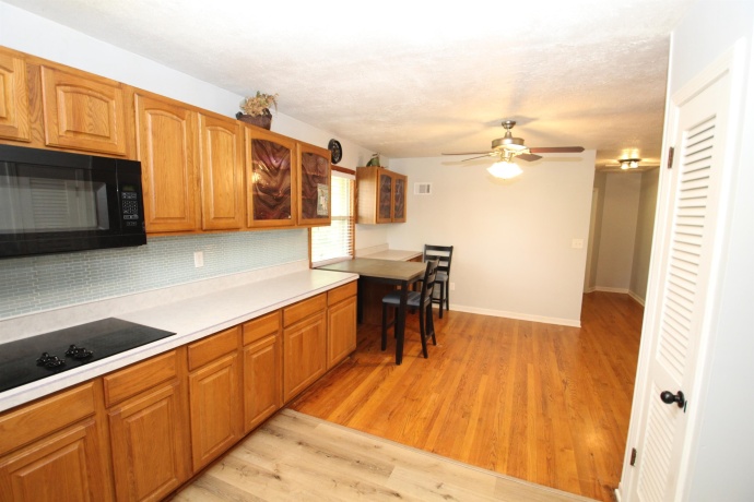 6704 ROCKTON, ROSCOE, Illinois 61073, 2 Bedrooms Bedrooms, ,2 BathroomsBathrooms,House,For Sale,ROCKTON,202602510