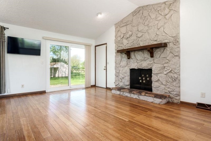 2197 Arnold, ROCKFORD, Illinois 61108, 3 Bedrooms Bedrooms, ,2 BathroomsBathrooms,House,For Sale,Arnold,202602511