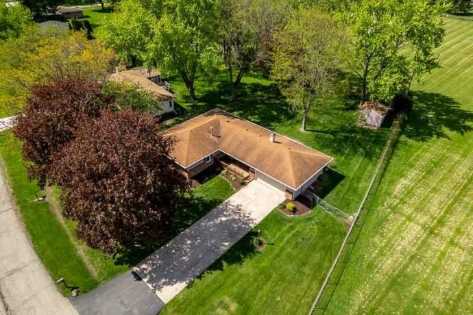 2197 Arnold, ROCKFORD, Illinois 61108, 3 Bedrooms Bedrooms, ,2 BathroomsBathrooms,House,For Sale,Arnold,202602511