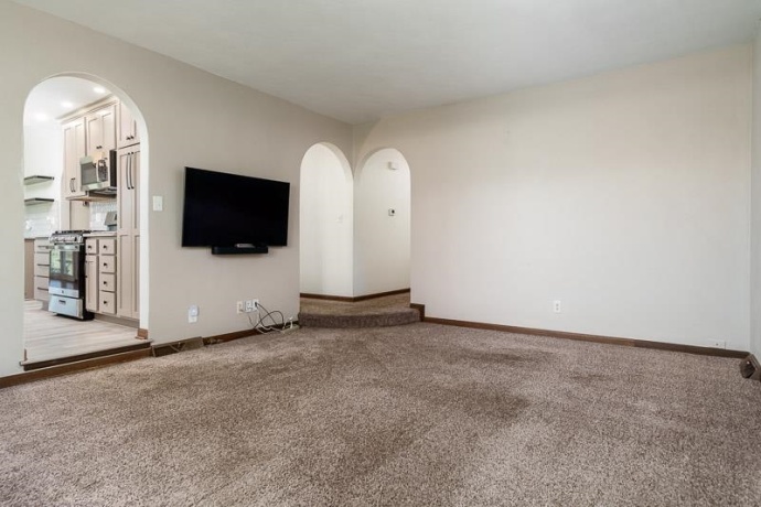 2197 Arnold, ROCKFORD, Illinois 61108, 3 Bedrooms Bedrooms, ,2 BathroomsBathrooms,House,For Sale,Arnold,202602511