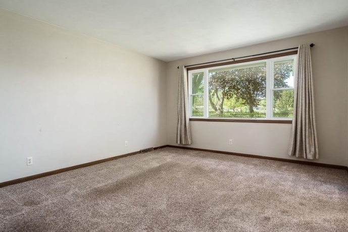 2197 Arnold, ROCKFORD, Illinois 61108, 3 Bedrooms Bedrooms, ,2 BathroomsBathrooms,House,For Sale,Arnold,202602511