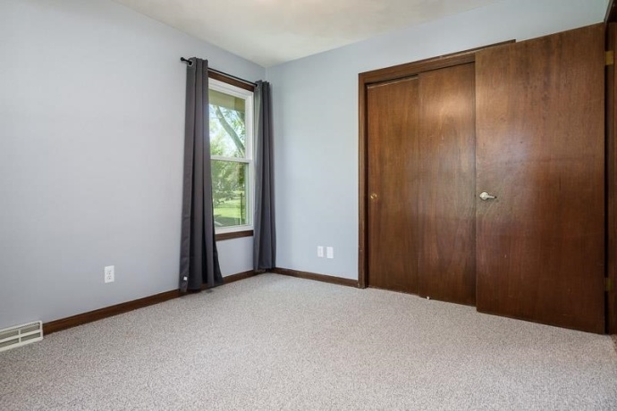 2197 Arnold, ROCKFORD, Illinois 61108, 3 Bedrooms Bedrooms, ,2 BathroomsBathrooms,House,For Sale,Arnold,202602511
