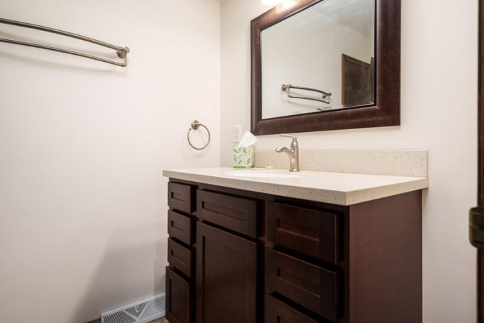 2197 Arnold, ROCKFORD, Illinois 61108, 3 Bedrooms Bedrooms, ,2 BathroomsBathrooms,House,For Sale,Arnold,202602511