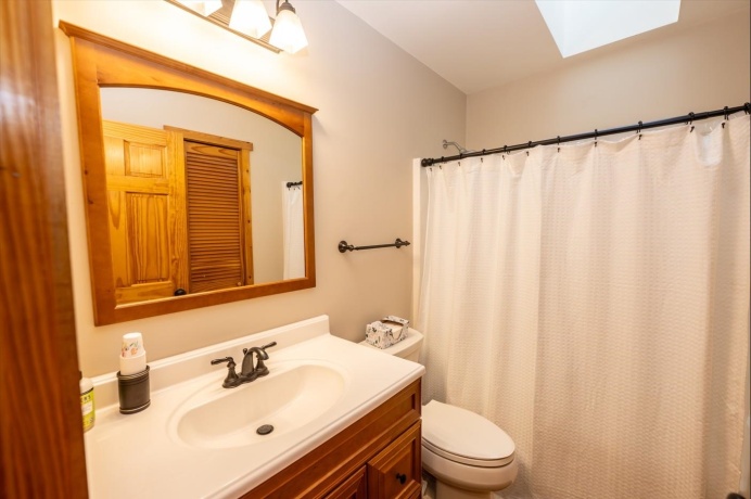 5829 Pleasant Hill, ELIZABETH, Illinois 61028, 2 Bedrooms Bedrooms, ,2 BathroomsBathrooms,House,For Sale,Pleasant Hill,202602512