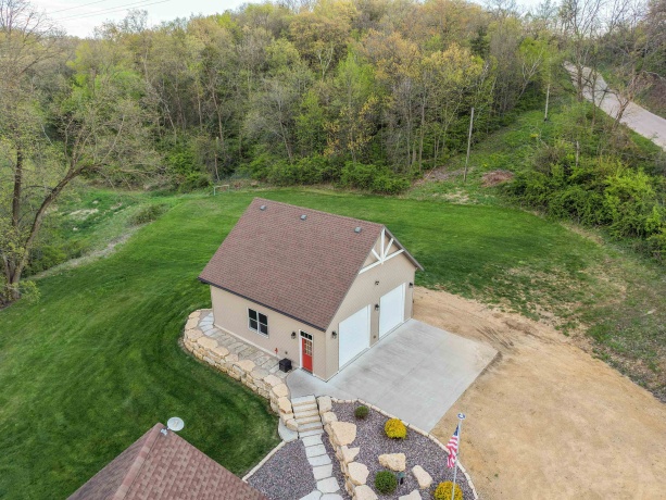 5829 Pleasant Hill, ELIZABETH, Illinois 61028, 2 Bedrooms Bedrooms, ,2 BathroomsBathrooms,House,For Sale,Pleasant Hill,202602512