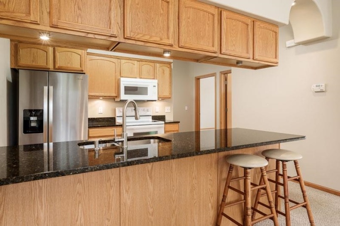607 Queens, ROCKTON, Illinois 61072, 2 Bedrooms Bedrooms, ,2 BathroomsBathrooms,Condominium,For Sale,Queens,202602515