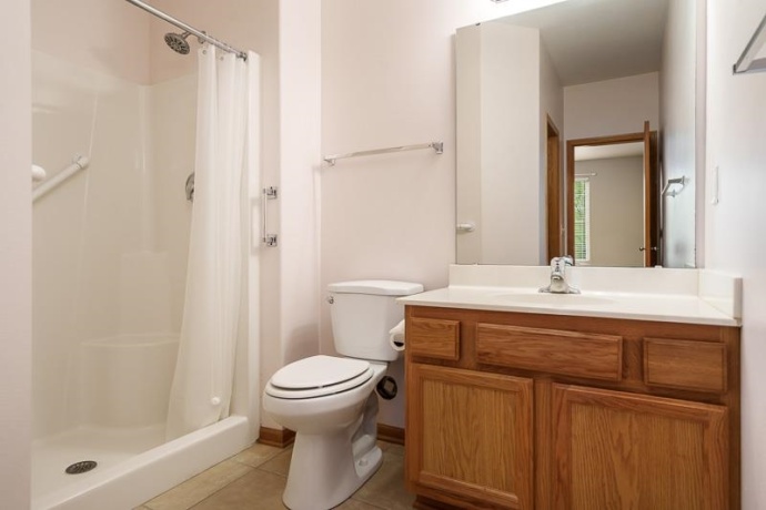 607 Queens, ROCKTON, Illinois 61072, 2 Bedrooms Bedrooms, ,2 BathroomsBathrooms,Condominium,For Sale,Queens,202602515