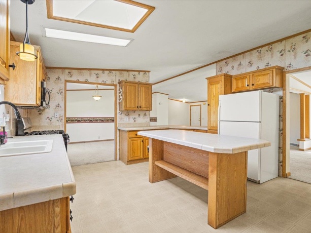 8438 HICKORY TREE, MACHESNEY PARK, Illinois 61115, 3 Bedrooms Bedrooms, ,2 BathroomsBathrooms,House,For Sale,HICKORY TREE,202602516