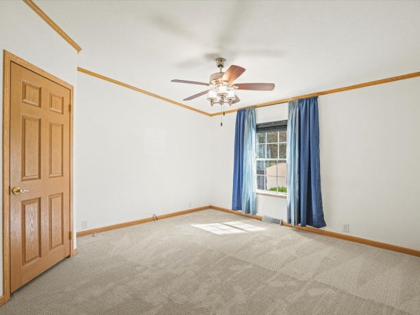 8438 HICKORY TREE, MACHESNEY PARK, Illinois 61115, 3 Bedrooms Bedrooms, ,2 BathroomsBathrooms,House,For Sale,HICKORY TREE,202602516