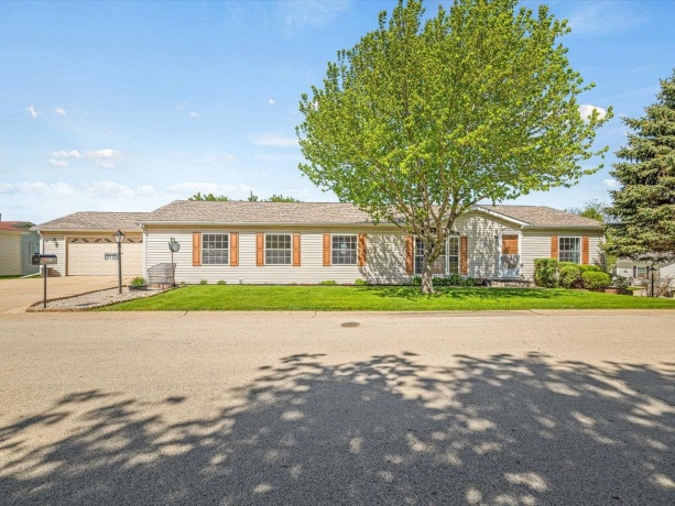 8438 HICKORY TREE, MACHESNEY PARK, Illinois 61115, 3 Bedrooms Bedrooms, ,2 BathroomsBathrooms,House,For Sale,HICKORY TREE,202602516