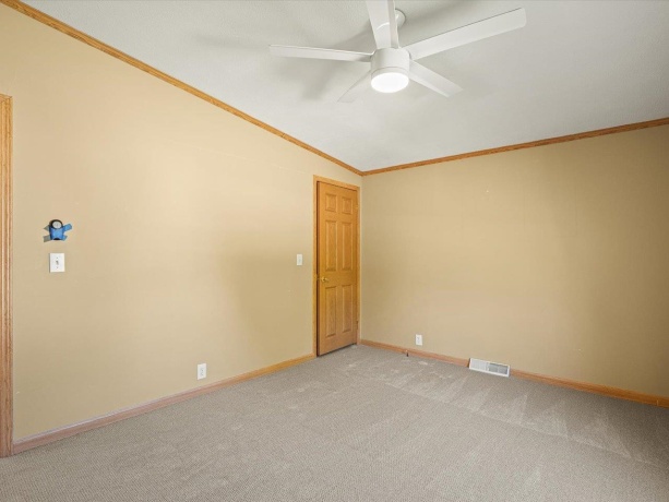 8438 HICKORY TREE, MACHESNEY PARK, Illinois 61115, 3 Bedrooms Bedrooms, ,2 BathroomsBathrooms,House,For Sale,HICKORY TREE,202602516