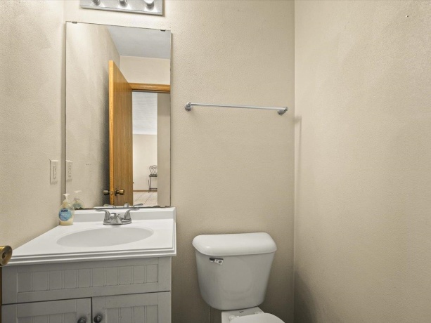 3835 Linden, ROCKFORD, Illinois 61109, 3 Bedrooms Bedrooms, ,3 BathroomsBathrooms,House,For Sale,Linden,202602517