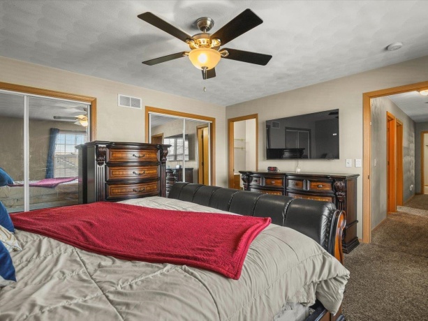 3835 Linden, ROCKFORD, Illinois 61109, 3 Bedrooms Bedrooms, ,3 BathroomsBathrooms,House,For Sale,Linden,202602517