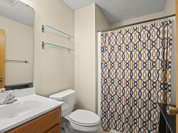 3835 Linden, ROCKFORD, Illinois 61109, 3 Bedrooms Bedrooms, ,3 BathroomsBathrooms,House,For Sale,Linden,202602517