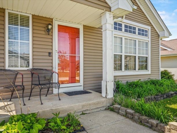 3835 Linden, ROCKFORD, Illinois 61109, 3 Bedrooms Bedrooms, ,3 BathroomsBathrooms,House,For Sale,Linden,202602517