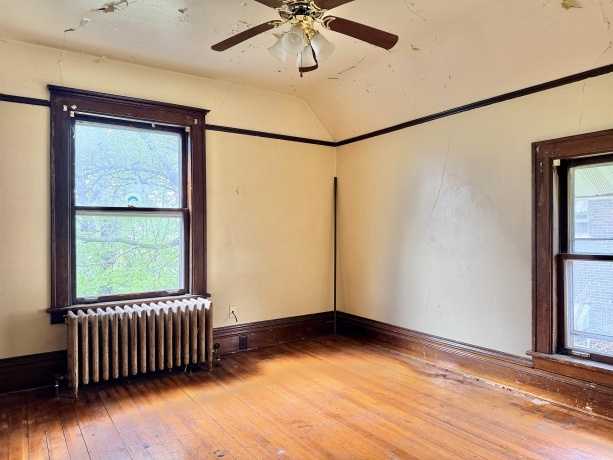 1811 4TH, ROCKFORD, Illinois 61104, 4 Bedrooms Bedrooms, ,1 BathroomBathrooms,House,For Sale,4TH,202602518