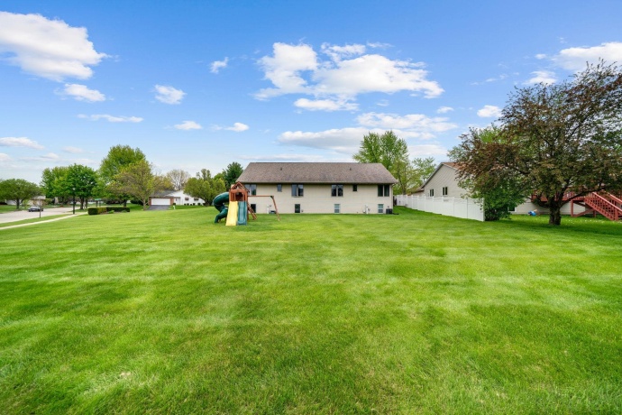 6642 Sawgrass, ROCKFORD, Illinois 61114, 3 Bedrooms Bedrooms, ,2 BathroomsBathrooms,Condominium,For Sale,Sawgrass,202602519