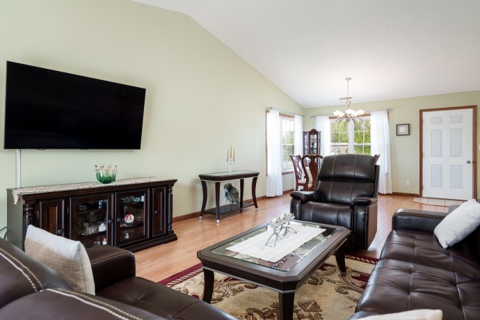 6307 OAK CREST, LOVES PARK, Illinois 61111, 2 Bedrooms Bedrooms, ,2 BathroomsBathrooms,Condominium,For Sale,OAK CREST,202602521