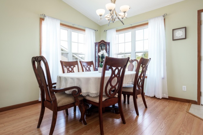 6307 OAK CREST, LOVES PARK, Illinois 61111, 2 Bedrooms Bedrooms, ,2 BathroomsBathrooms,Condominium,For Sale,OAK CREST,202602521