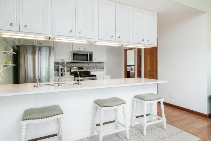 6307 OAK CREST, LOVES PARK, Illinois 61111, 2 Bedrooms Bedrooms, ,2 BathroomsBathrooms,Condominium,For Sale,OAK CREST,202602521