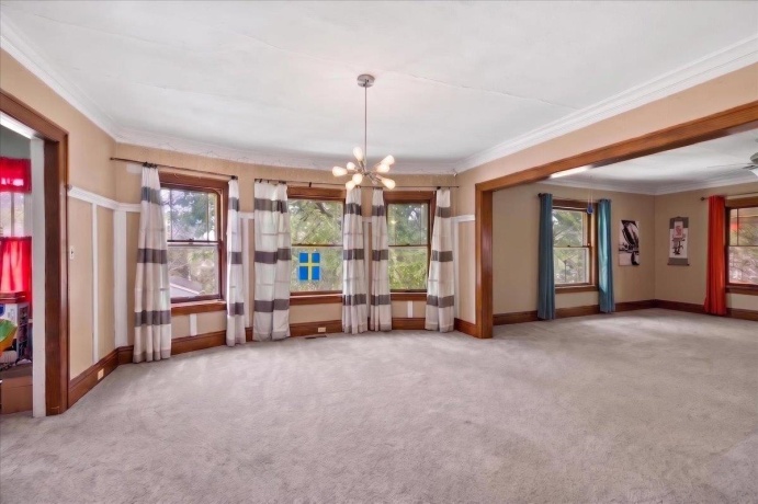 424 Washington, ROCKFORD, Illinois 61104, ,2 Units,For Sale,Washington,202602520