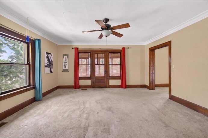 424 Washington, ROCKFORD, Illinois 61104, ,2 Units,For Sale,Washington,202602520