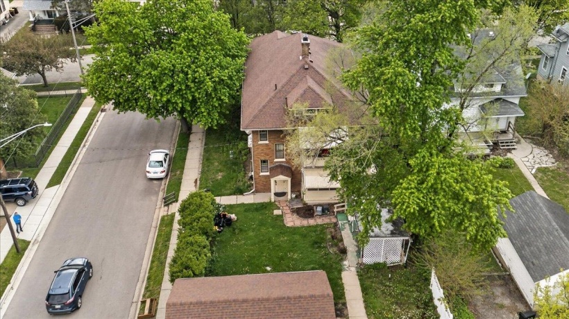 424 Washington, ROCKFORD, Illinois 61104, ,2 Units,For Sale,Washington,202602520